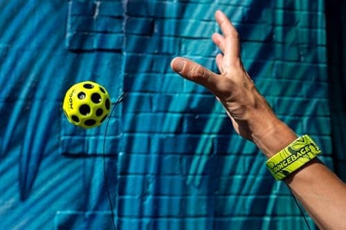 Waboba Bounceback x Returning Moon Ball - Leicht zu Greifen, Einheitsgröße - Gelb 60 mm